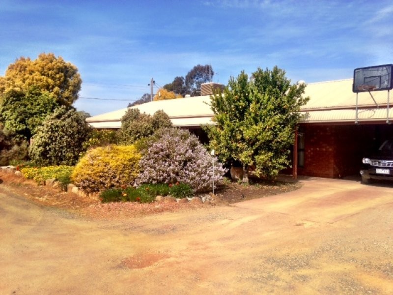 12 Lockington Road, Lockington VIC 3563