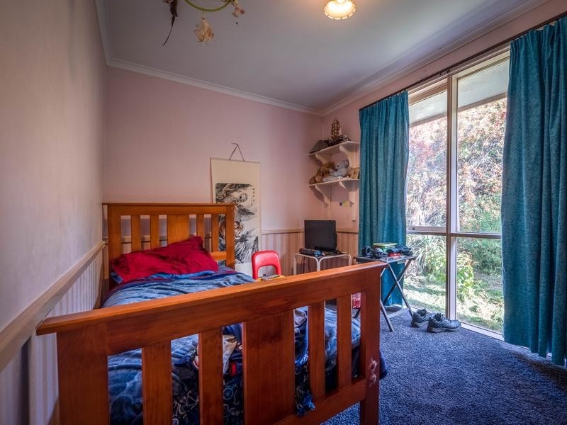 16 Louise Road, Austins Ferry TAS 7011