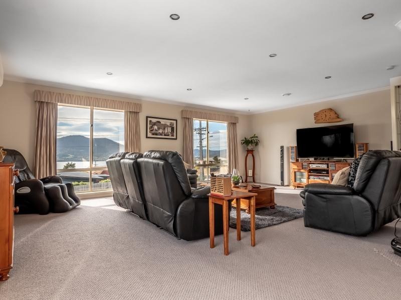 28 Tilyard Street, Montrose TAS 7010