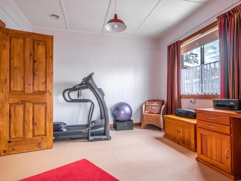 1725 Glenora Road, Bushy Park TAS 7140