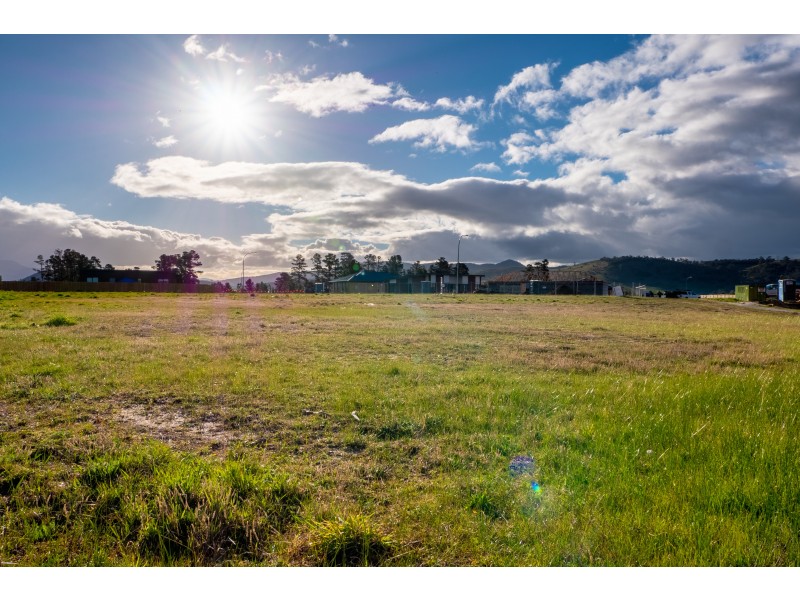71 Menin Drive, Brighton TAS 7030