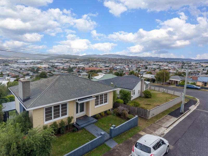 6 Milton Crescent, Moonah TAS 7009