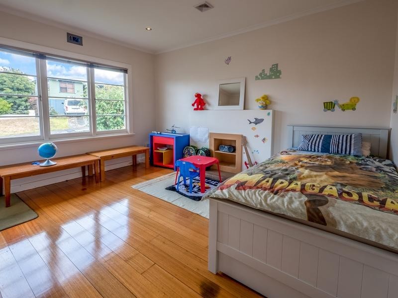 6 Milton Crescent, Moonah TAS 7009