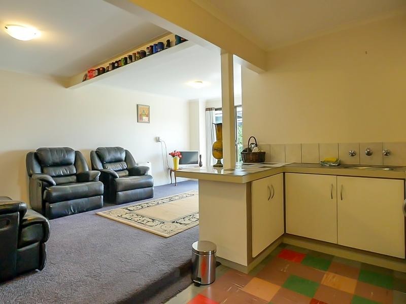 6 Milton Crescent, Moonah TAS 7009