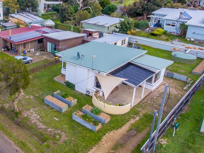 7 Algona Street, South Arm TAS 7022