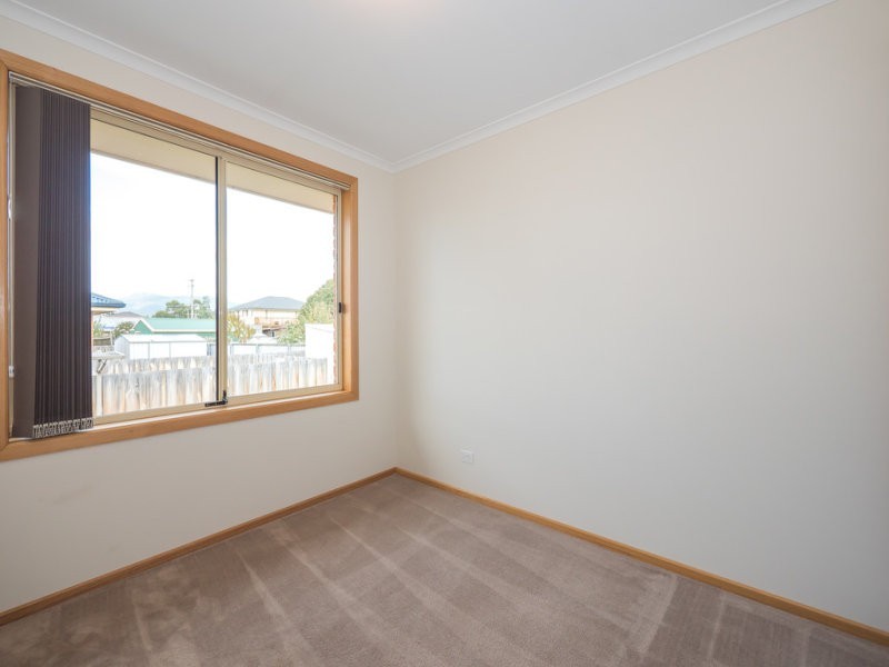 4/9 Henry Place, Brighton TAS 7030