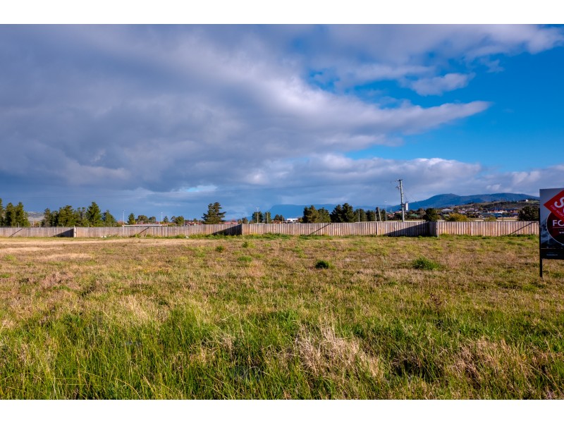 75 Menin Drive, Brighton TAS 7030