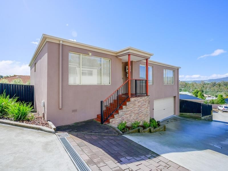8/7B Tavistock Road, Austins Ferry TAS 7011