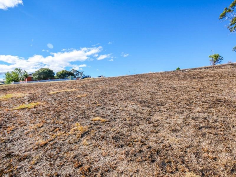 1 Fisher Drive, Herdsmans Cove TAS 7030