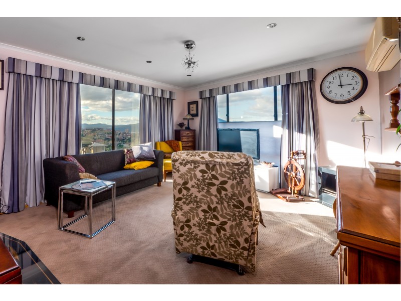 9 Surada Place, Glenorchy TAS 7010