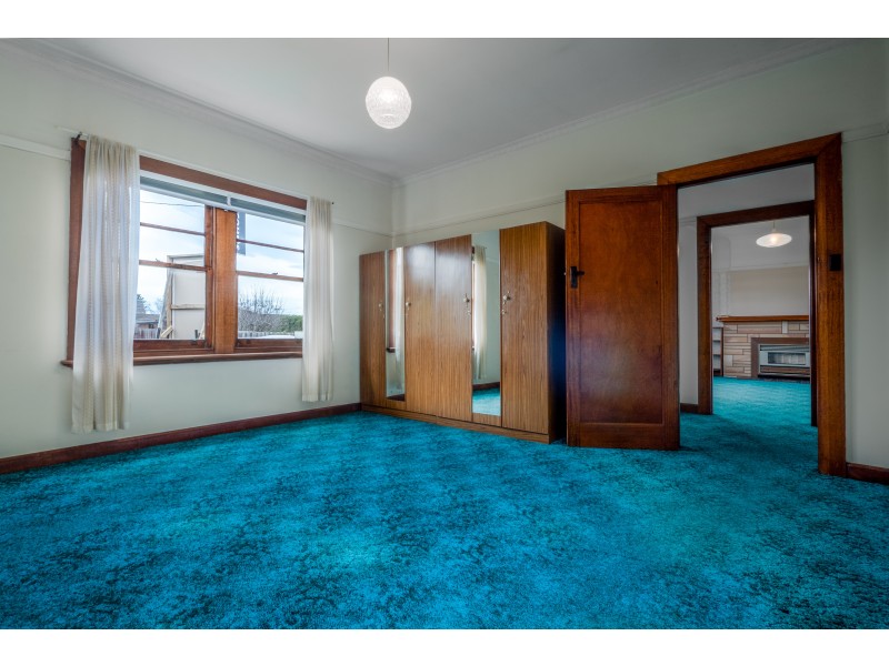 1 Philip Avenue, Montrose TAS 7010