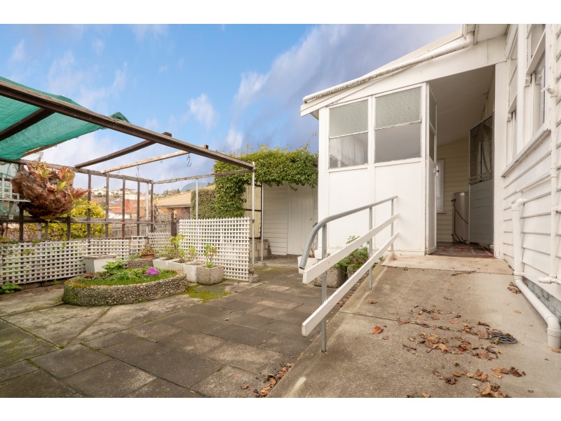 1 Philip Avenue, Montrose TAS 7010