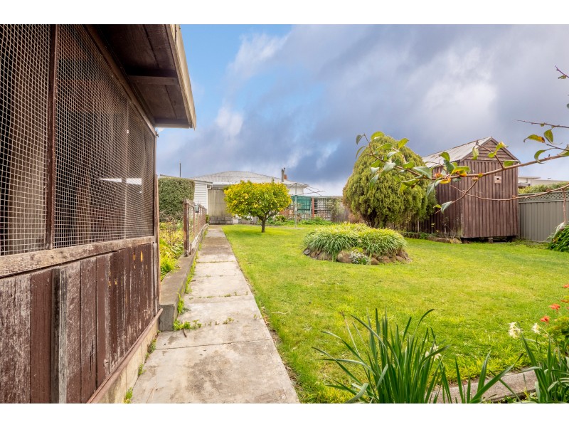1 Philip Avenue, Montrose TAS 7010