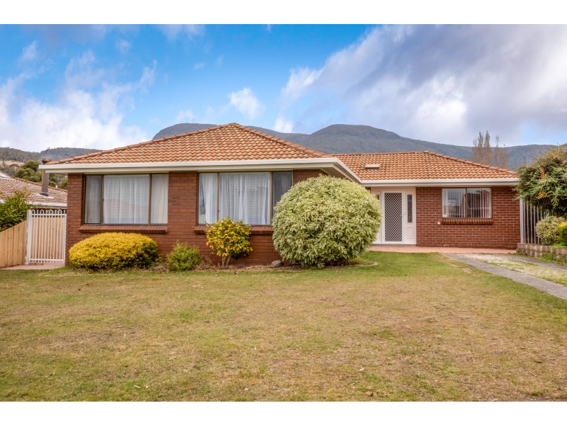 5 Calarie Court, Glenorchy TAS 7010