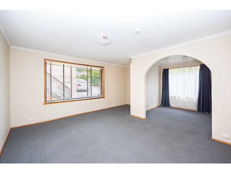 2/1 Simpson Place, Rosetta TAS 7010