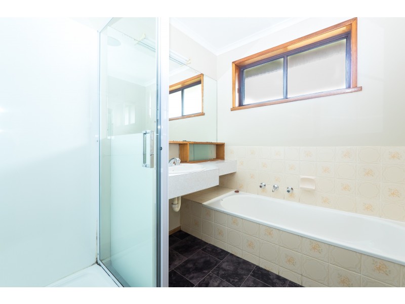 2/1 Simpson Place, Rosetta TAS 7010