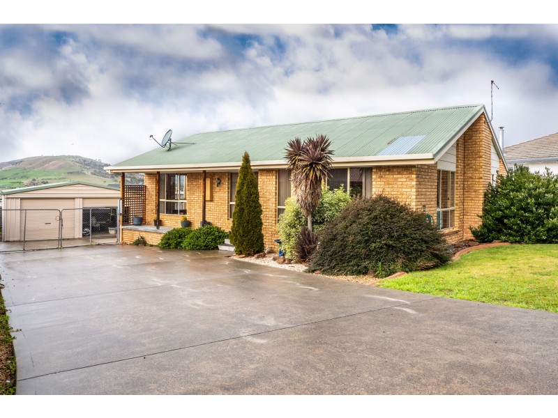 12 Magnolia Court, Brighton TAS 7030