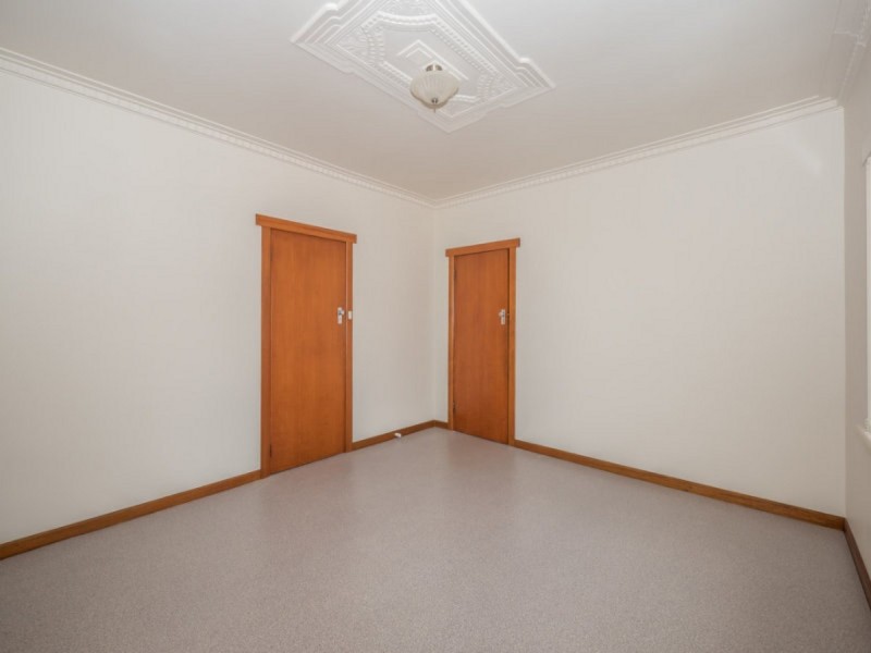 1/5 Swallow Parade, Glenorchy TAS 7010