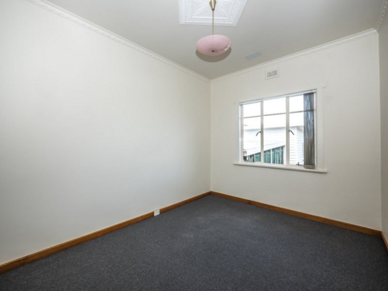 1/5 Swallow Parade, Glenorchy TAS 7010