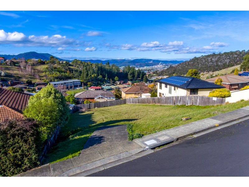 7 Simpson Place, Rosetta TAS 7010