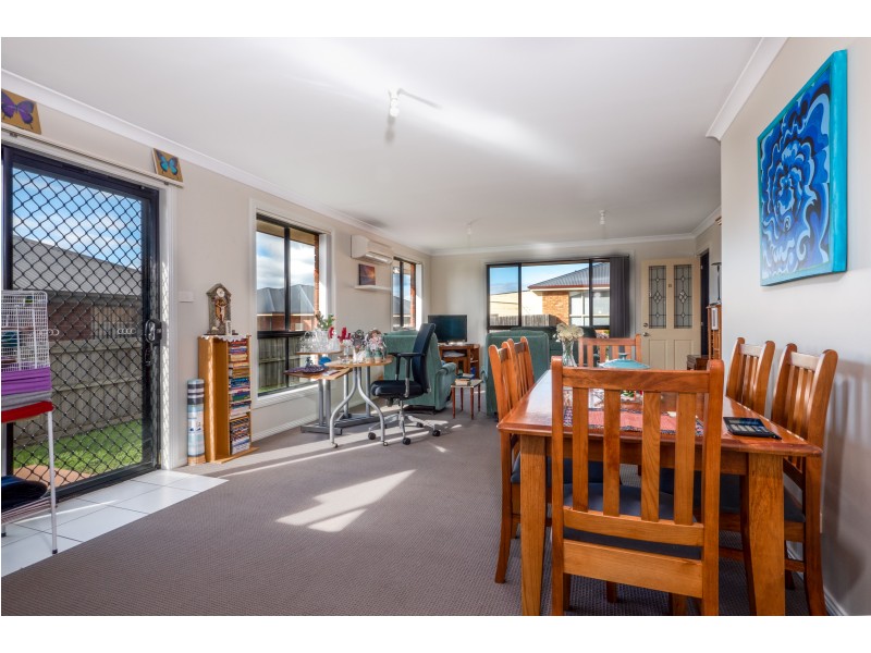 2/18A Burrows Avenue, Brighton TAS 7030