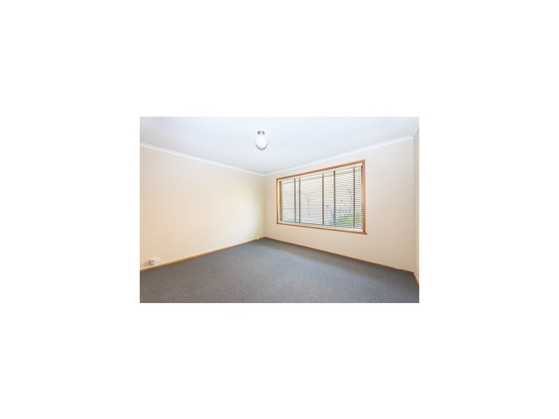 2/1 Simpson Place, Rosetta TAS 7010