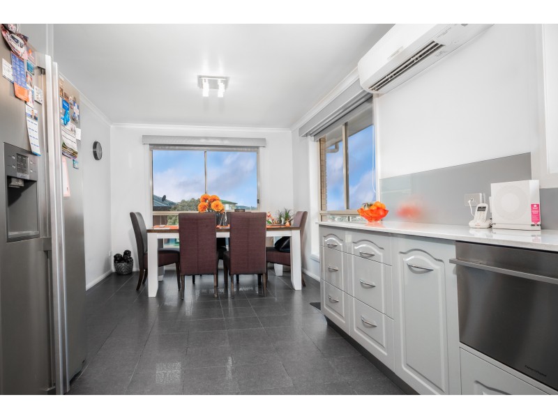 8 Taree Street, Chigwell TAS 7011