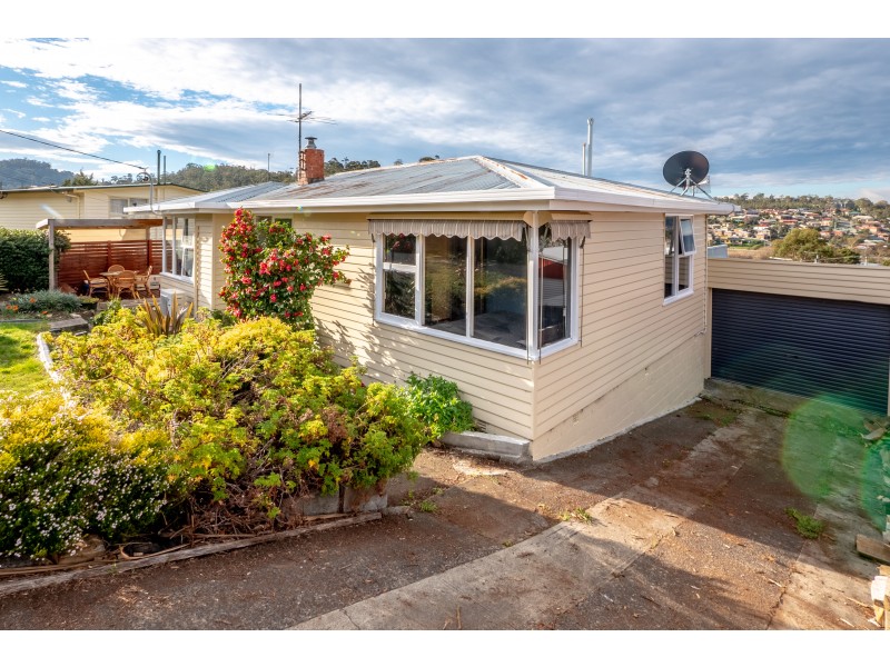 4 Bradfield Street, Claremont TAS 7011