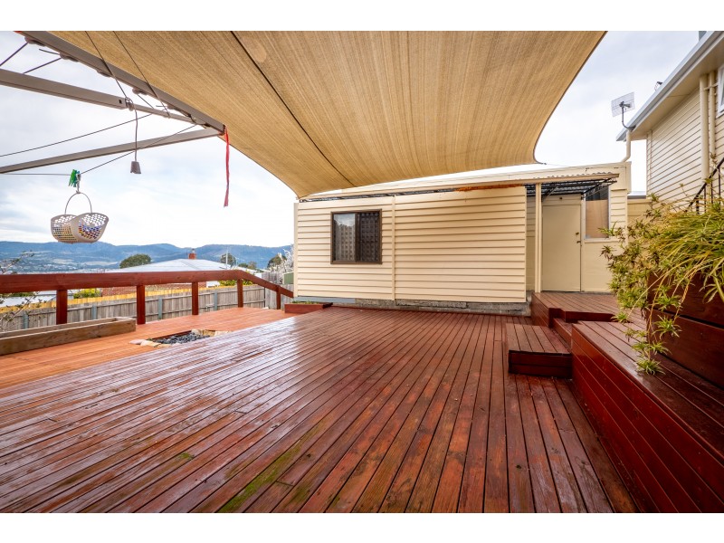 4 Bradfield Street, Claremont TAS 7011