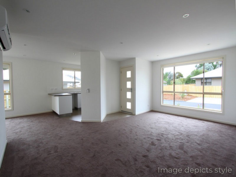2/62B Racecourse Road, Brighton TAS 7030