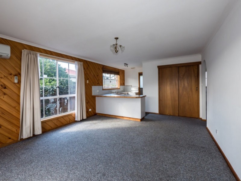 2/77 Howard Road, Goodwood TAS 7010