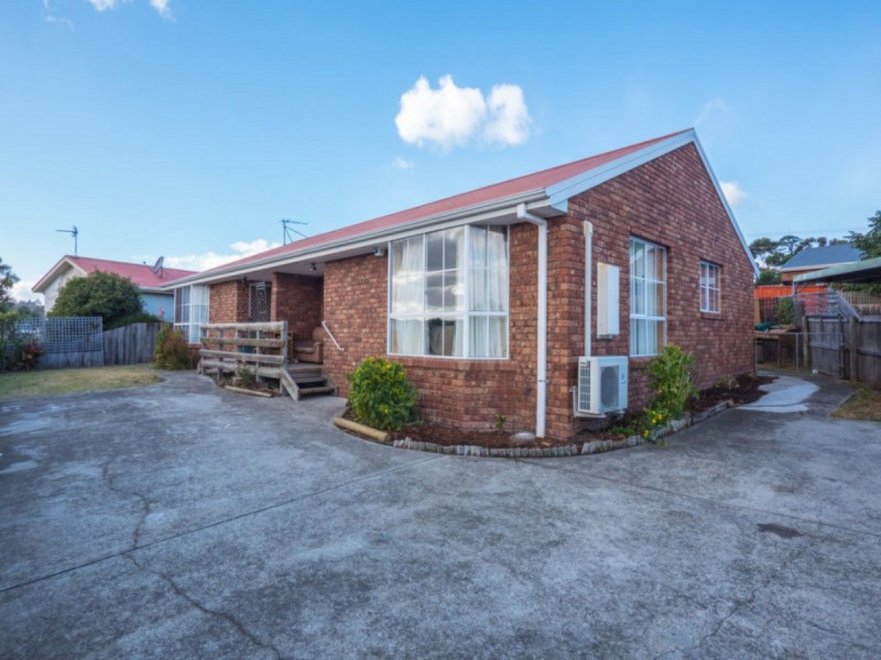 2/77 Howard Road, Goodwood TAS 7010