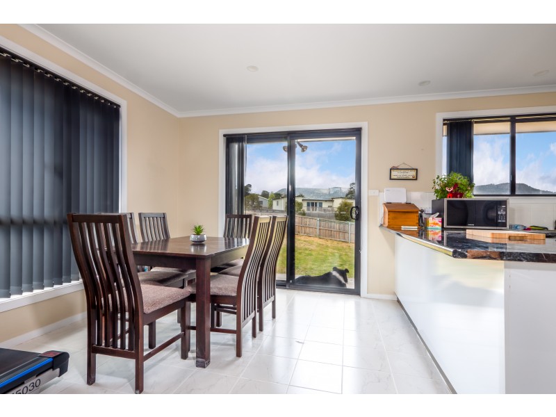 21 Barrob Street, Old Beach TAS 7017
