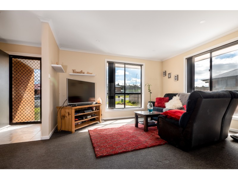 21 Barrob Street, Old Beach TAS 7017