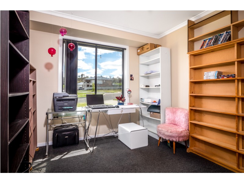 21 Barrob Street, Old Beach TAS 7017