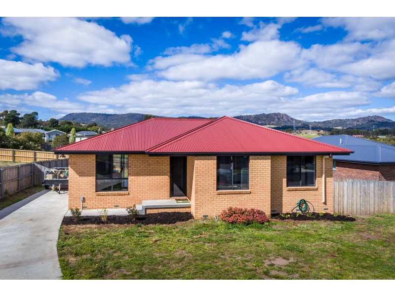 21 Barrob Street, Old Beach TAS 7017