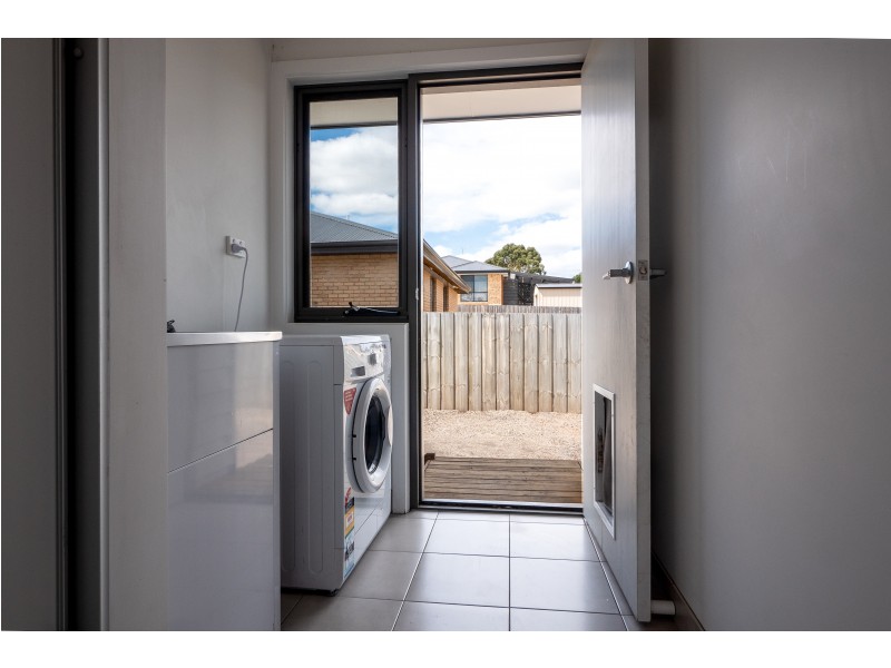 5 Barrob Street, Old Beach TAS 7017