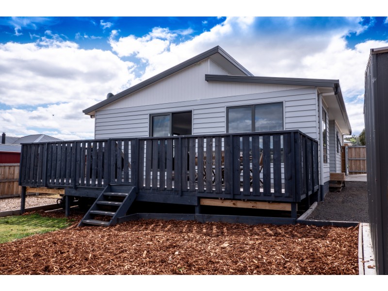 5 Barrob Street, Old Beach TAS 7017