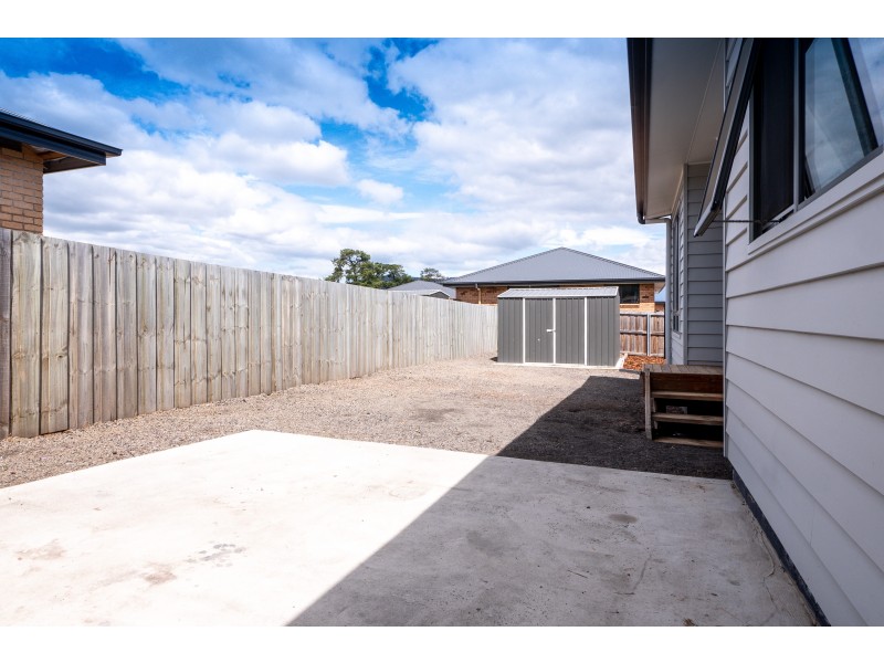 5 Barrob Street, Old Beach TAS 7017