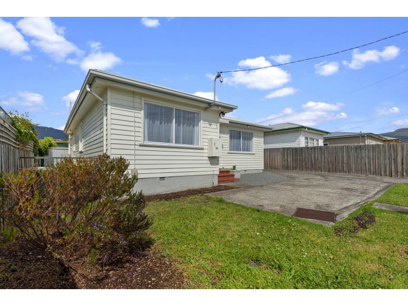 1/24 Herbert Street, Montrose TAS 7010