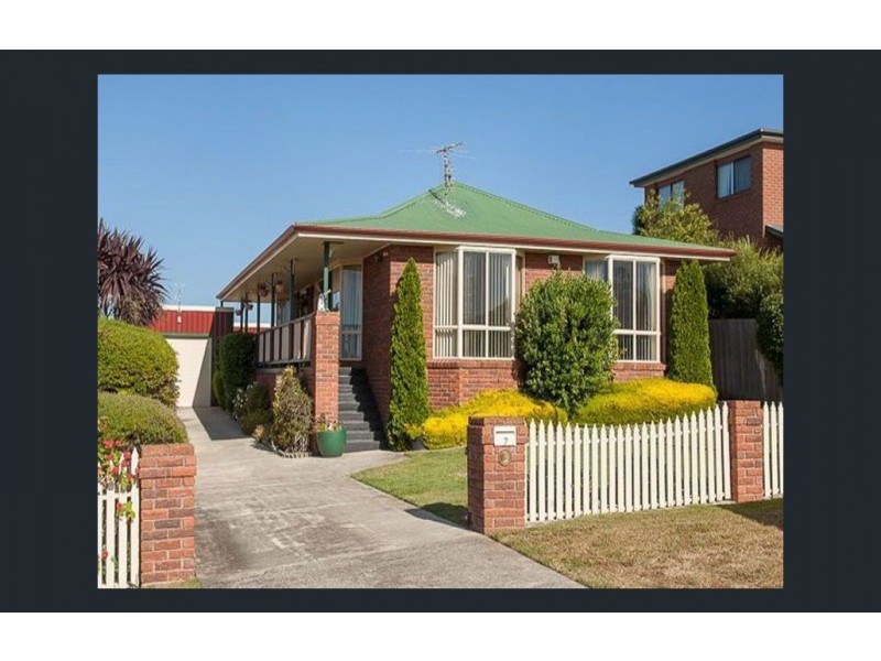 7 Buckingham Drive, Howrah TAS 7018