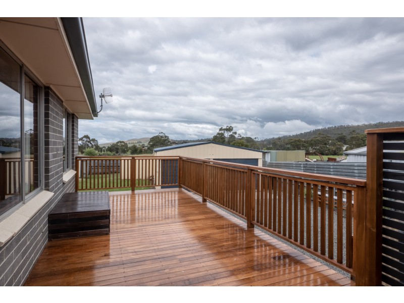 3 Dawn Court, Clarendon Vale TAS 7019