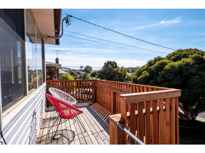 6 Esdaile Street, Claremont TAS 7011