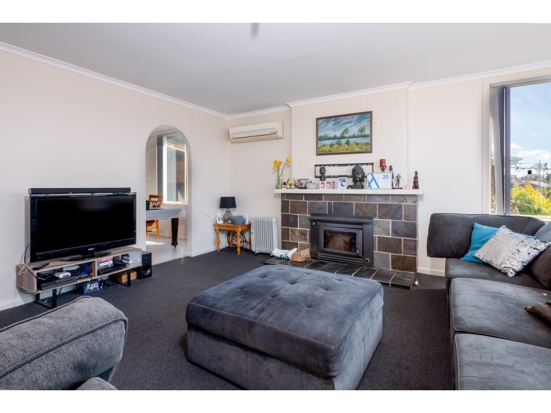 6 Esdaile Street, Claremont TAS 7011