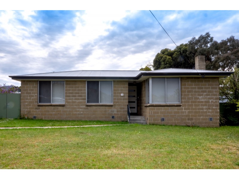 16 Free Street, Rokeby TAS 7019