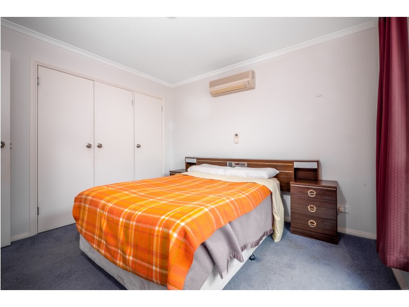 2/9 Brendan Crescent, Austins Ferry TAS 7011