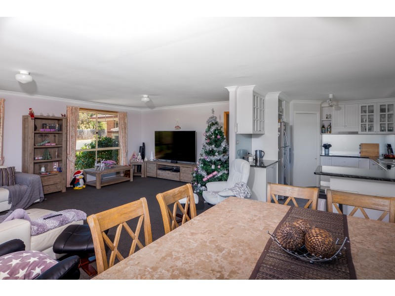 52 Sharron Drive, Granton TAS 7030