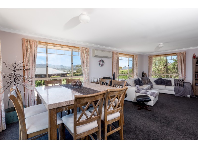 52 Sharron Drive, Granton TAS 7030
