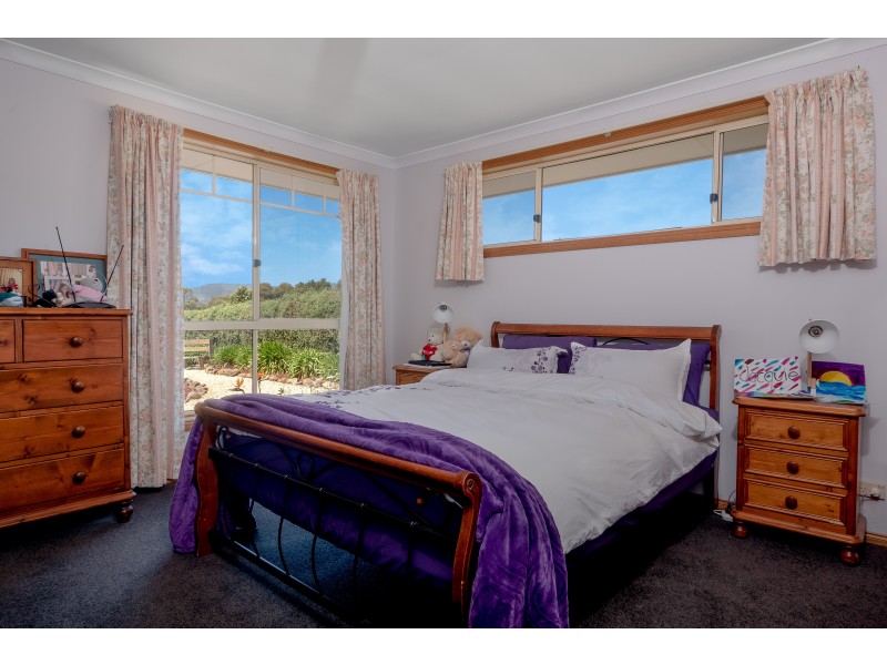 52 Sharron Drive, Granton TAS 7030