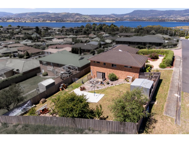 52 Sharron Drive, Granton TAS 7030